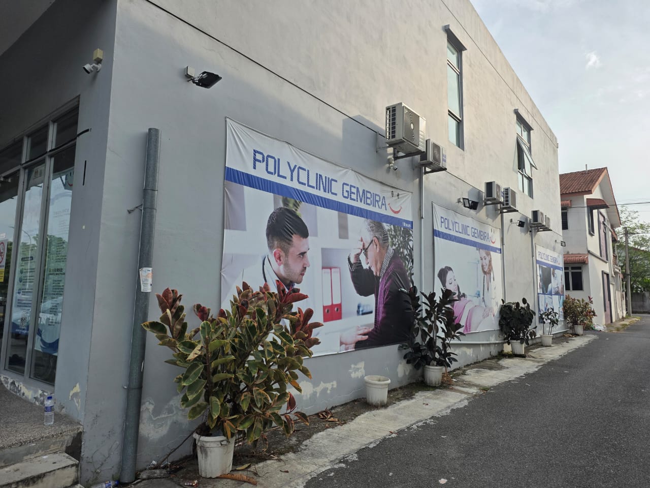 Clinic Gembira Side